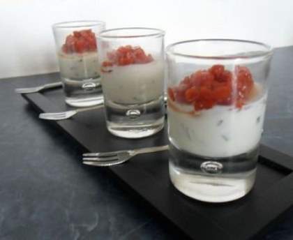 Verrines de chèvre et tartare de tomates