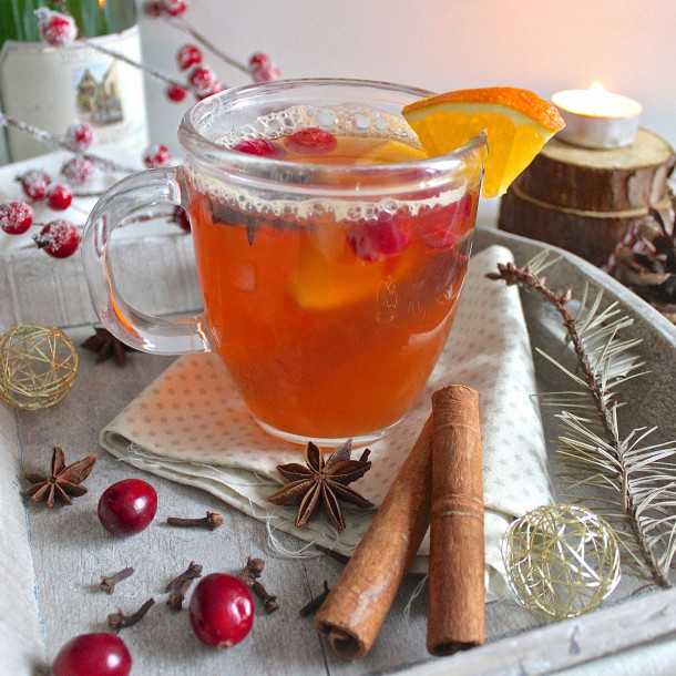 Vin blanc chaud épicé