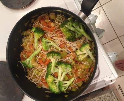 Wok asiatique de légumes Poireaux-Carottes-Gingembre