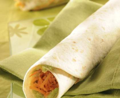 Wraps thon, mimolette, crudités